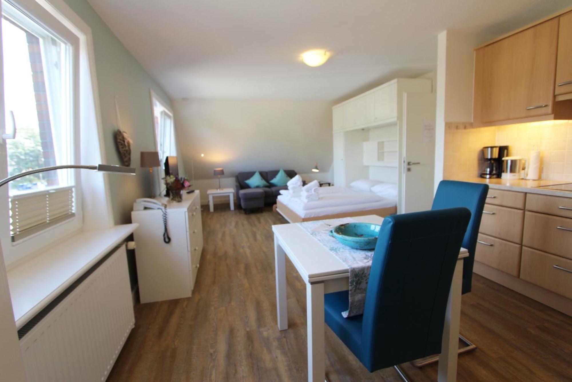 Haus Guenther - Mittelweg 1, App 1 Wenningstedt-Braderup Esterno foto