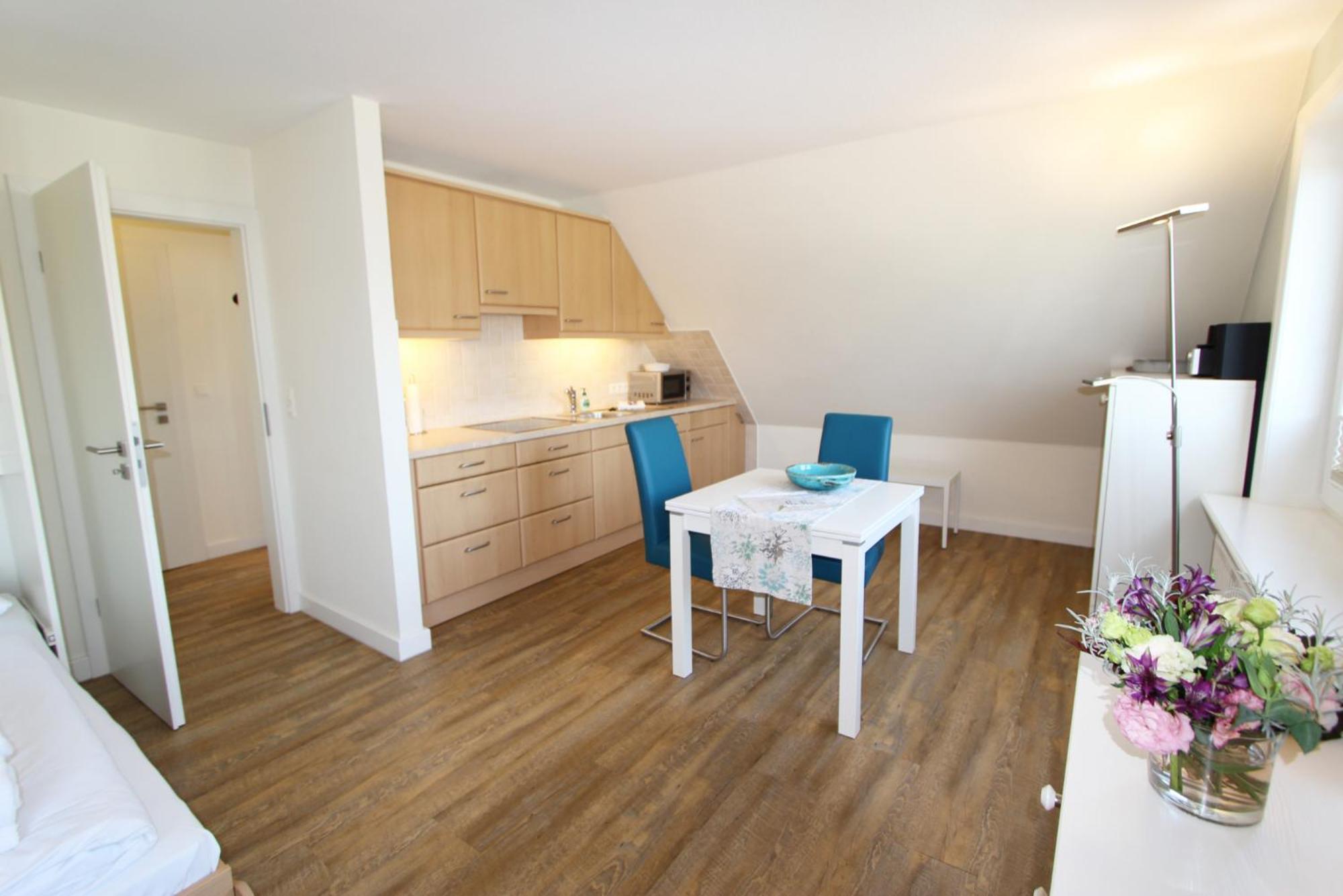 Haus Guenther - Mittelweg 1, App 1 Wenningstedt-Braderup Esterno foto